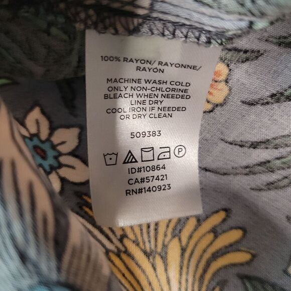 LOFT Petit Floral Blouse - Picture 8 of 12